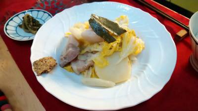 春キャベツの簡単シュークルート