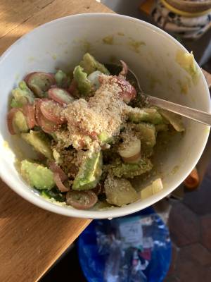 アボカドのなめろう