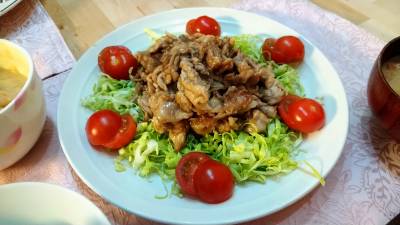 せん切り春キャベツのポークジンジャー