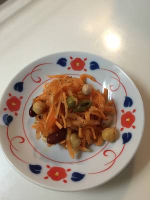 ブロッコリーとソーセージの簡単煮込みパスタ