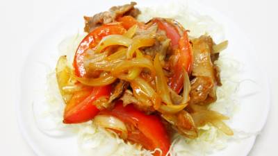 トマトはちみつしょうが焼き