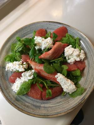 クレソンとツナのグレープフルーツサラダ