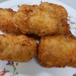 ハーフコロッケ