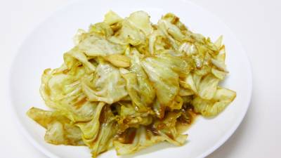 キャベツのアンチョビ炒め