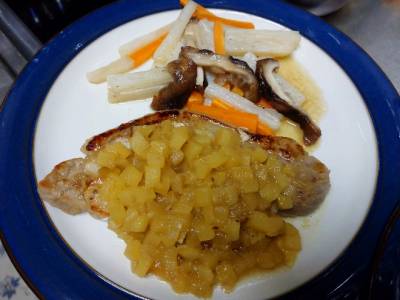 ポークソテー りんご風味