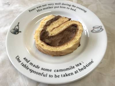 チョコクリームのロールケーキ