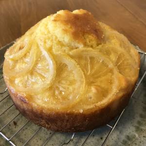 味しみレモンケーキ
