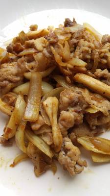 豚こま切れ肉のカレーだれ