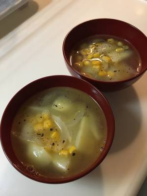 じゃがバタコーン汁