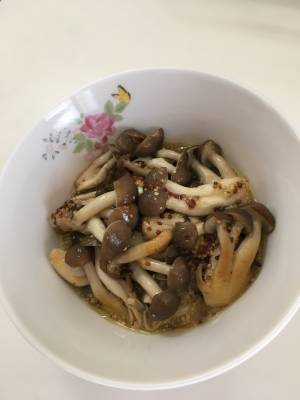 しめじのマリネ