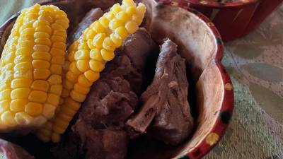 とうもろこしとスペアリブの塩煮