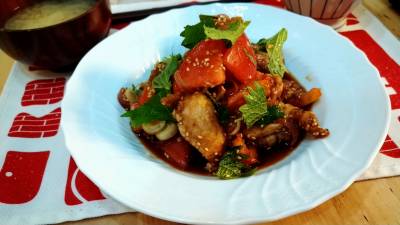 鶏とたっぷり薬味のトマト甘酢