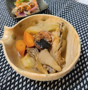 野菜と鶏手羽の梅照り煮