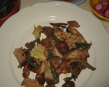 豚ときのこのホイコーロー風