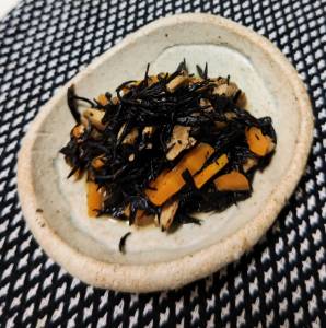 ひじきと油揚げの炒め煮