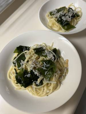 しらすとわかめのスパゲッティ