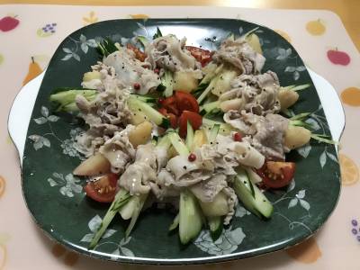 桃ときゅうりの豚しゃぶロール