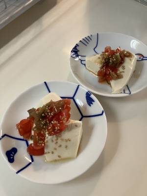 刻みトマトのお豆腐