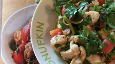 鶏とたっぷり薬味のトマト甘酢