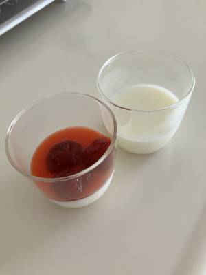 ミルクゼリー＆いちごジャム