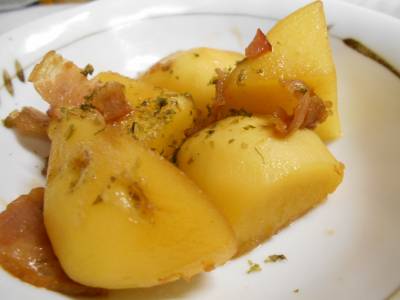 じゃがいもとベーコンの煮ころがし