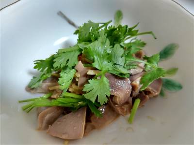 鶏砂肝の薬膳煮