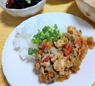 さばトマトフレーク