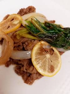 黒酢レモンステーキ