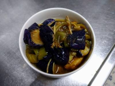 鶏肉となすの南蛮漬け