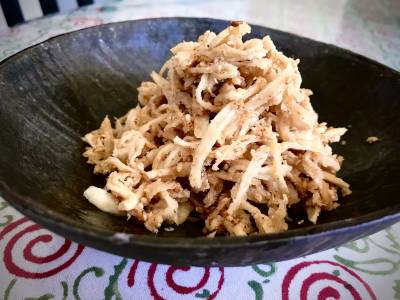 切り干し大根のしょうがごまあえ