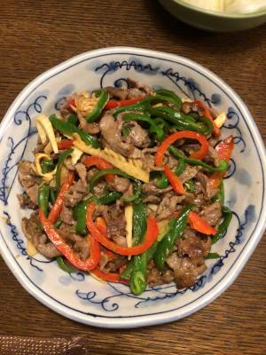 チンジャオニューロースー