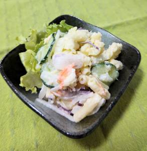 マカロニサラダ