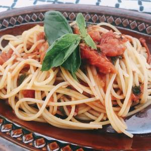 フレッシュトマトのパスタ