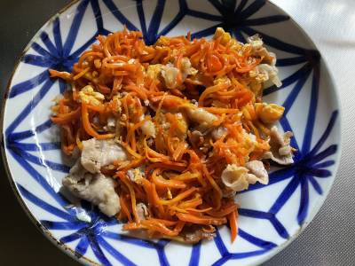 豚バラにんじんシリシリ