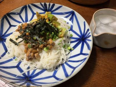 アボカド納豆そうめん