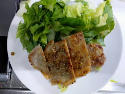 ポークソテー 粒マスタードソース