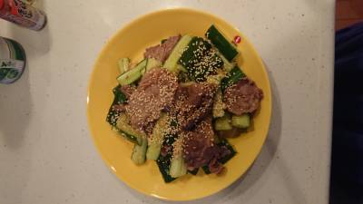 きゅうりと牛肉の韓国風炒め