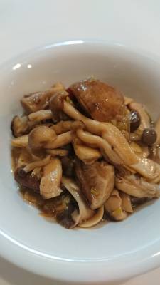 ミックスきのこのマリネ