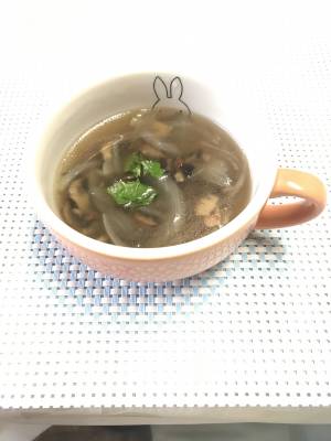 マッシュルームとハムのスープ