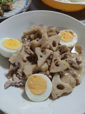 豚肉とれんこんのみそ煮