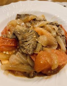 トマトと牛肉のオイスターソース炒め