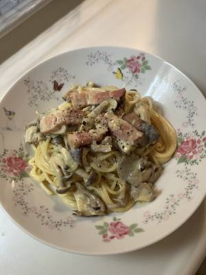 きのこのカルボナーラ