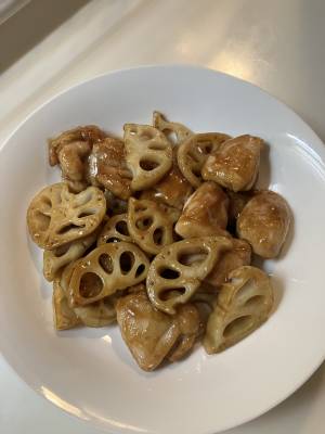 れんこんと豚肉の黒酢炒め