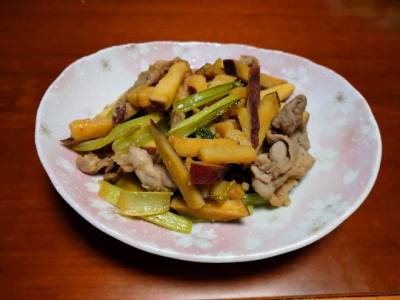 豚肉とさつまいものおかずきんぴら