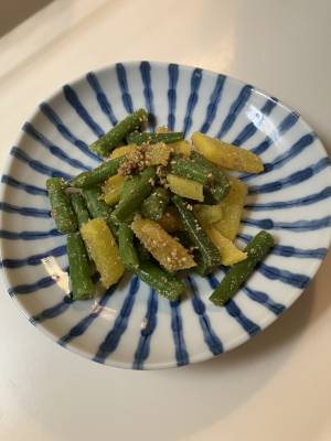 たくあんとさやいんげんのあえ物