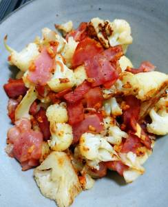 カリフラワーとベーコンのソテー