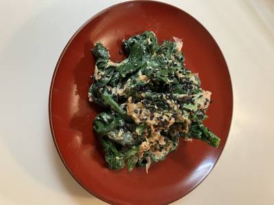 春菊とほうれんそうのごまマヨおかかあえ