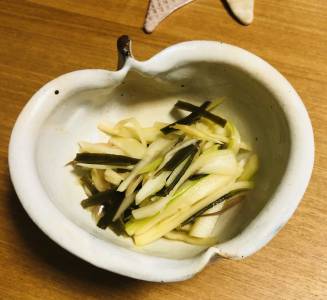 セロリとみょうがのしょうゆ酢漬け