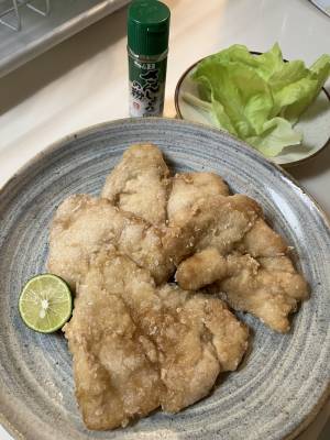 鶏むね肉のわらじ揚げ
