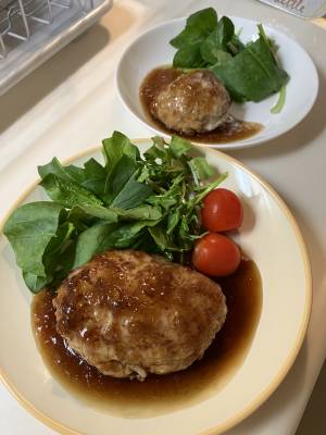 チーズ イン ハンバーグ